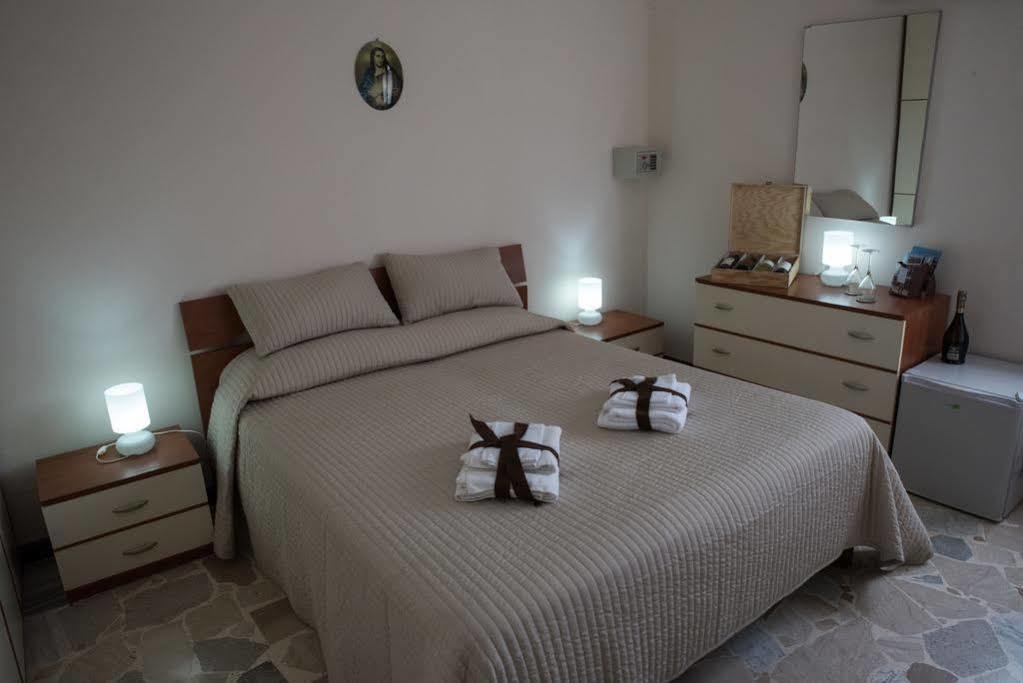 Castello Hotel Valguarnera Caropepe Buitenkant foto